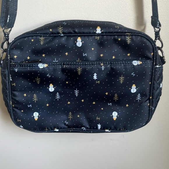 Lug Carousel XL Crossbody Bag Snowman Trees - Picture 8 of 12